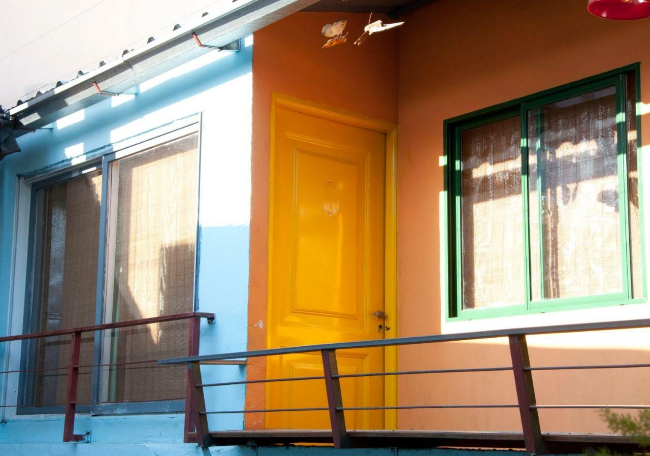 Back In Ba Hostel 布宜诺斯艾利斯 外观 照片